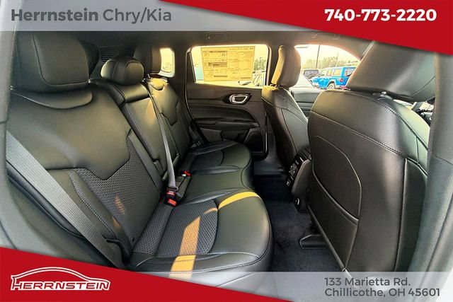 New 2026 Jeep Compass Latitude AWD/4WD image 24