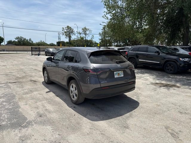 Used 2025 Honda HR-V LX image 3