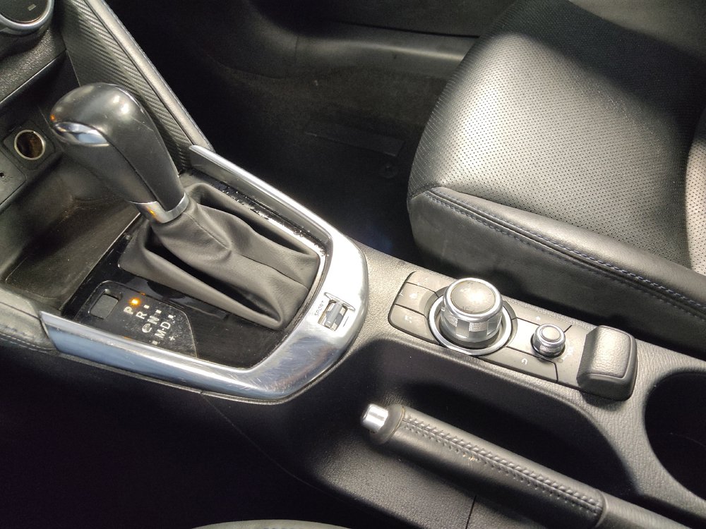 Used 2019 Toyota Yaris XLE FWD image 26