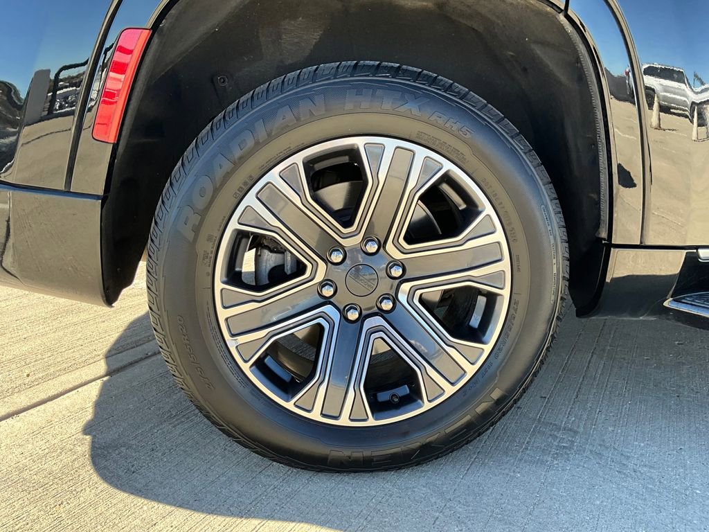 Used 2024 Jeep Wagoneer Series II image 21