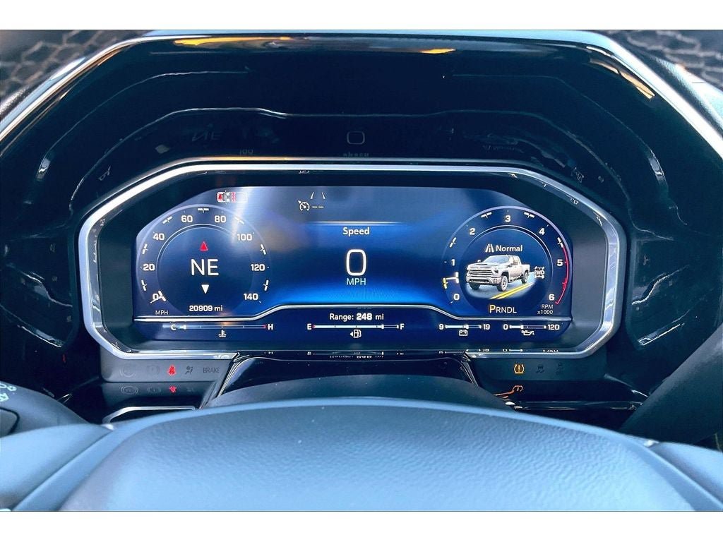 Used 2025 Chevrolet Silverado 3500 LTZ AWD/4WD image 22