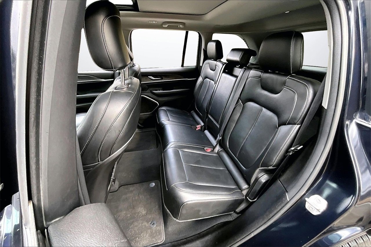 Used 2024 Jeep Grand Cherokee Limited 4xe image 23