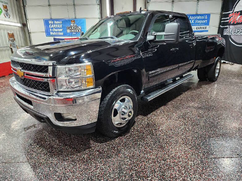 Used 2014 Chevrolet Silverado 3500 LTZ w/ LTZ Plus Package image 3