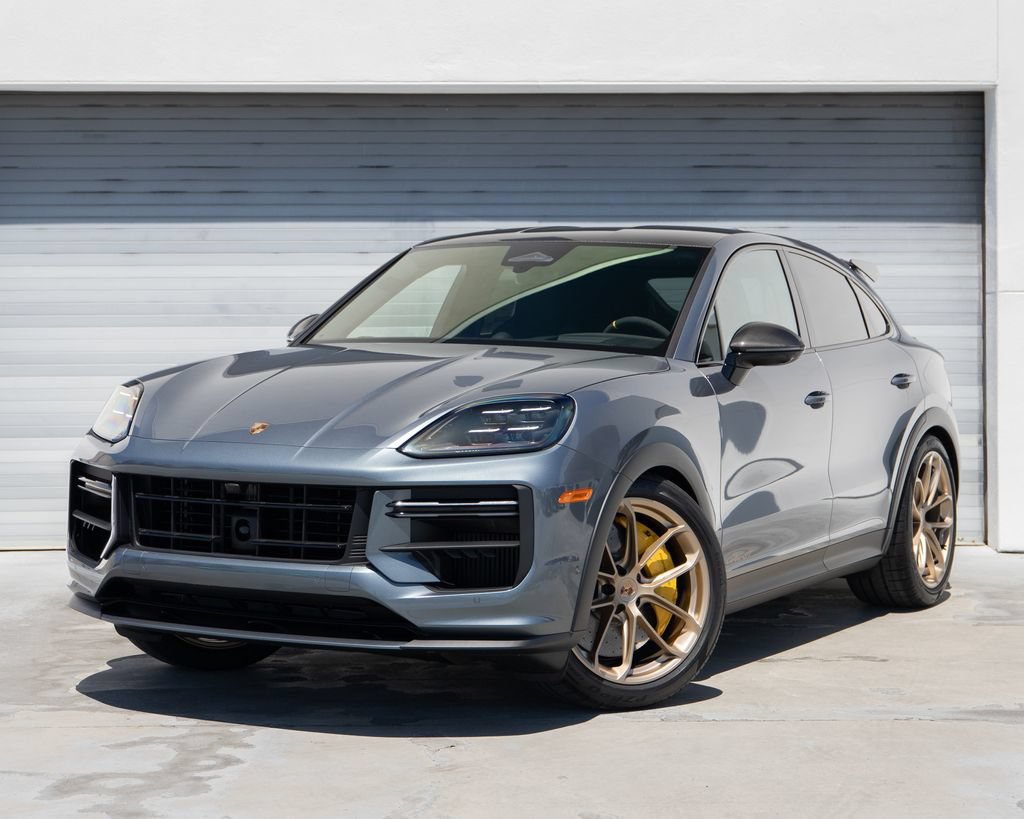 New 2026 Porsche Cayenne Turbo GT AWD/4WD image 1