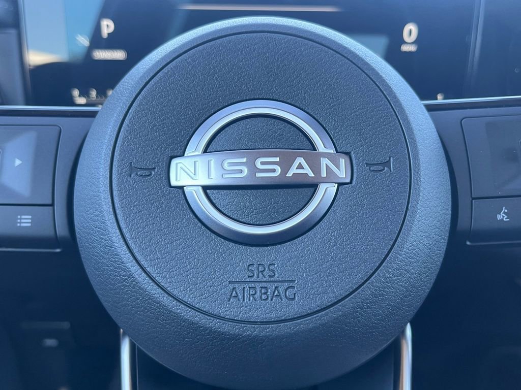 New 2026 Nissan Kicks SR image 5