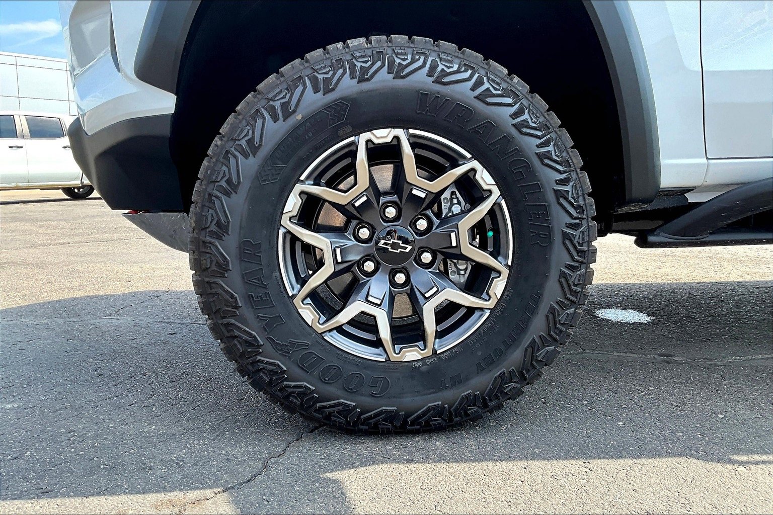 New 2026 Chevrolet Colorado ZR2 w/ Technology Package image 11
