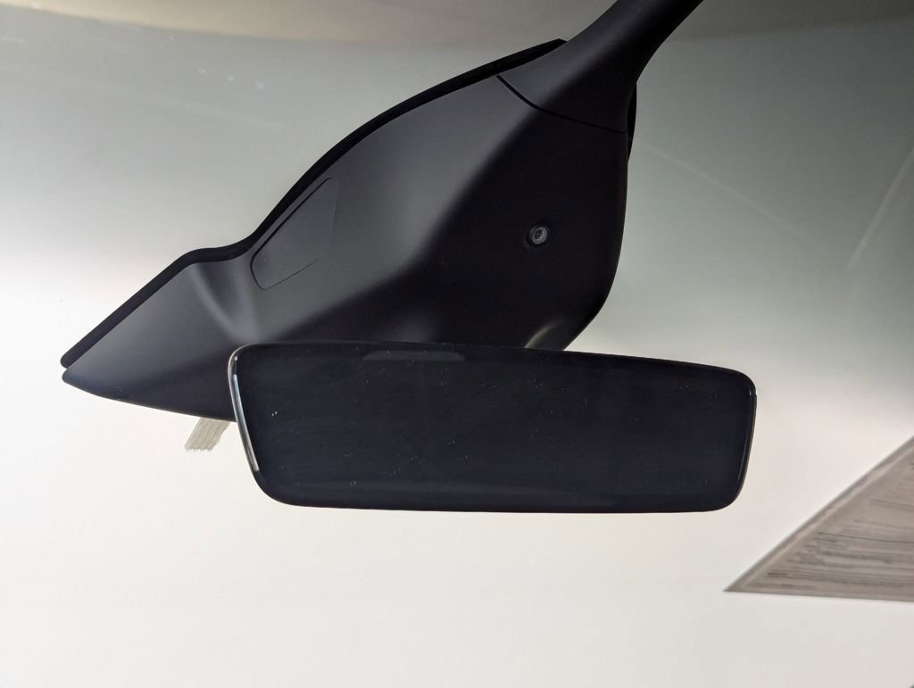 Used 2024 Tesla Model X image 46