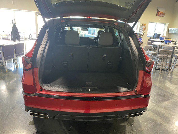 Used 2023 Acura MDX A-Spec image 16