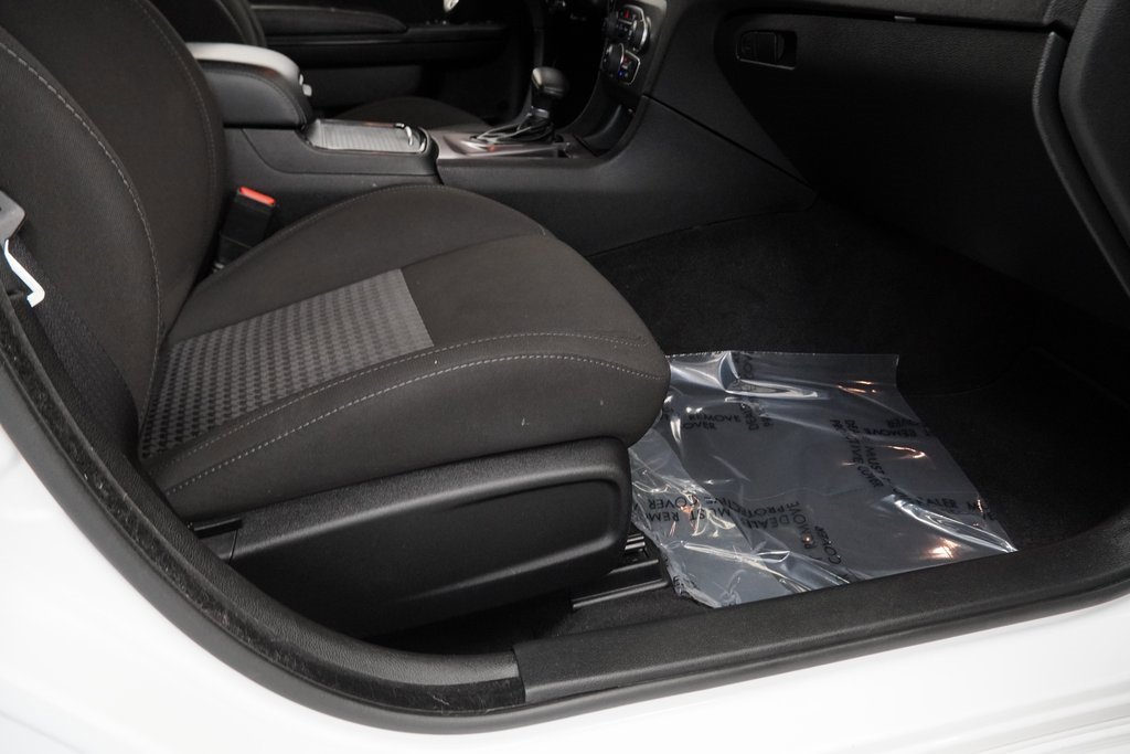 Certified 2022 Dodge Charger R/T w/ Blacktop Package image 46