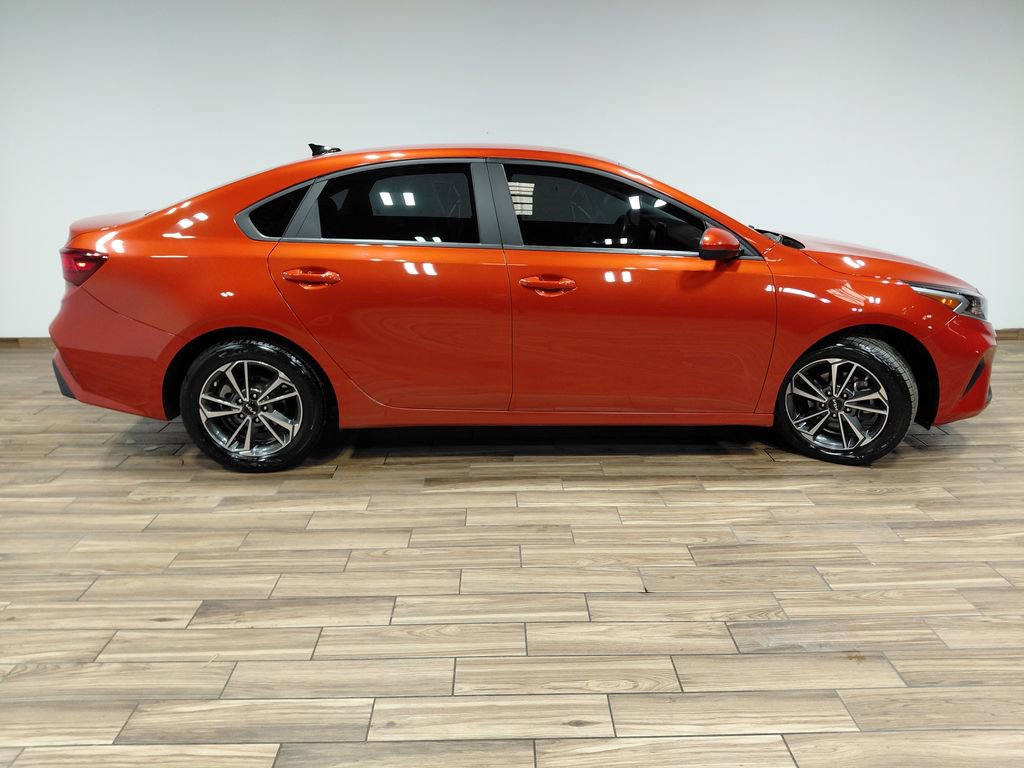 Used 2023 Kia Forte LXS image 18