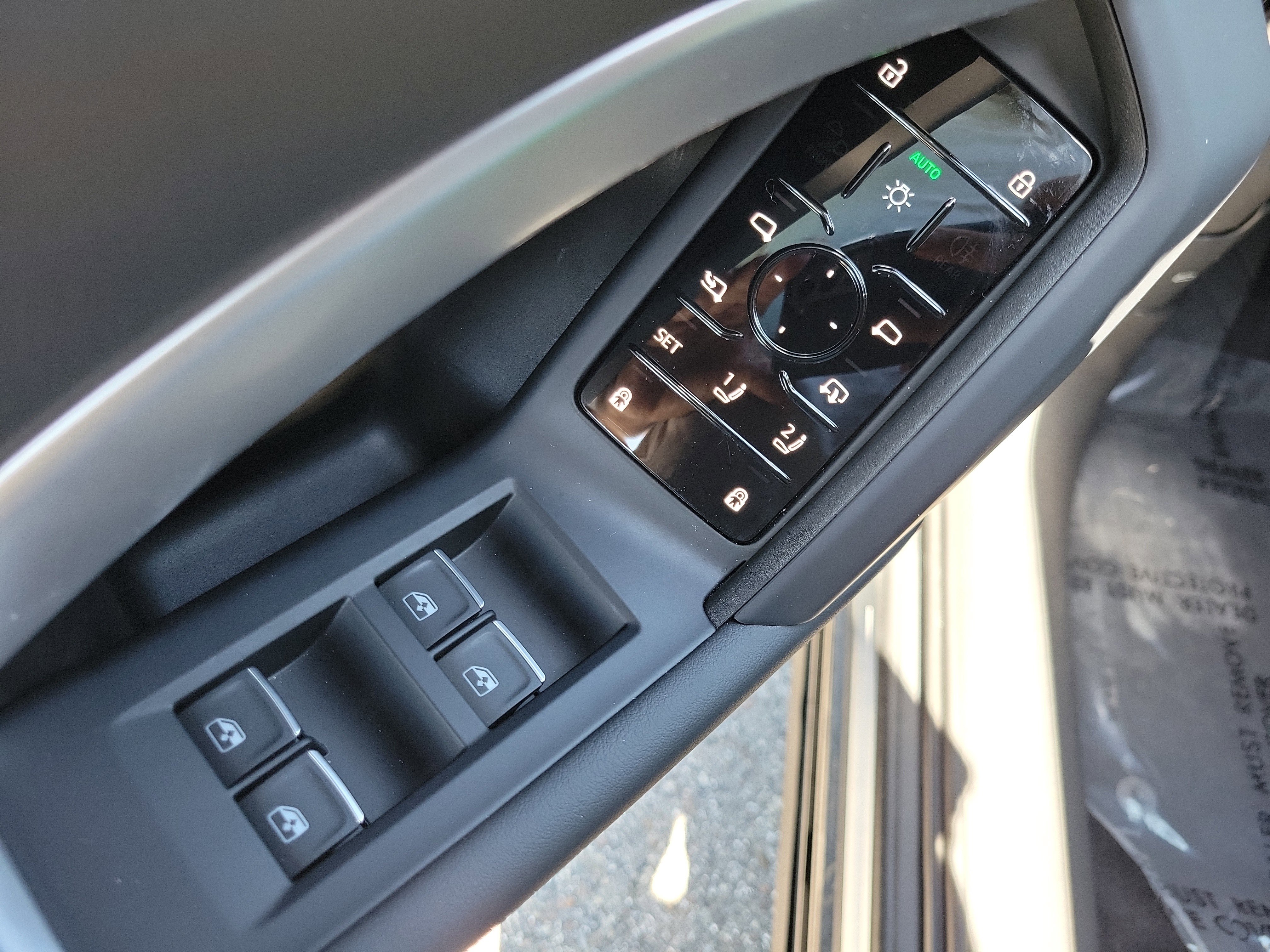 Used 2025 Audi Q5 Premium image 17