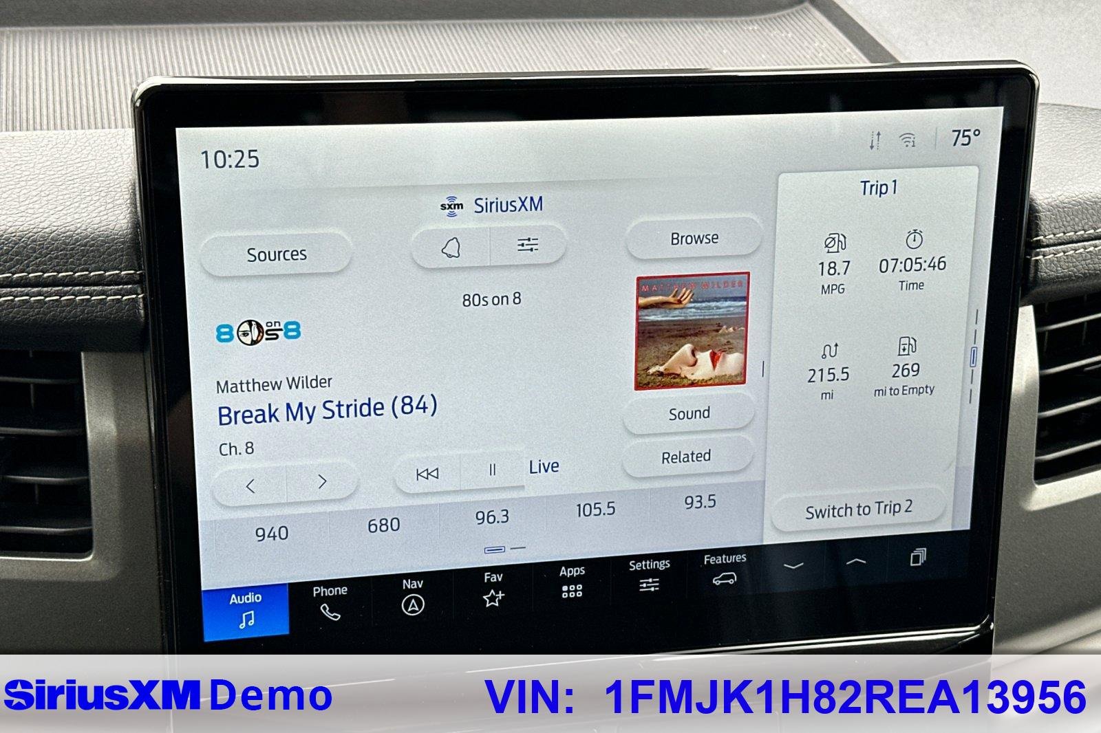 Used 2024 Ford Expedition Max XLT image 41