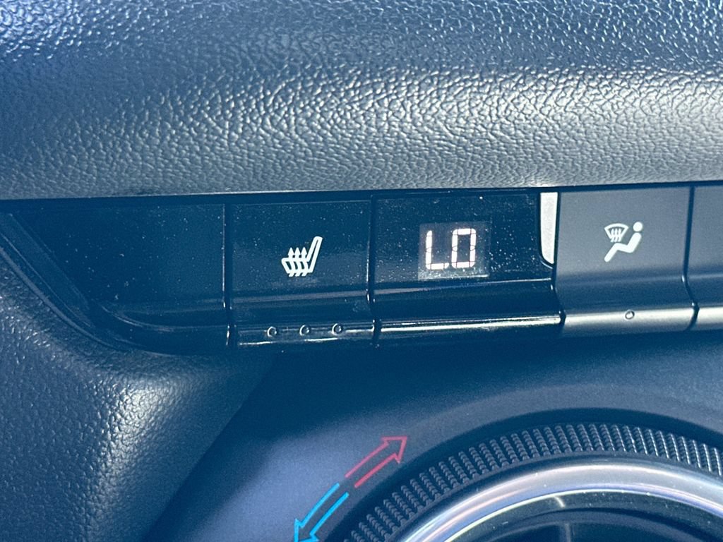 Certified 2019 Chevrolet Blazer LT FWD image 19