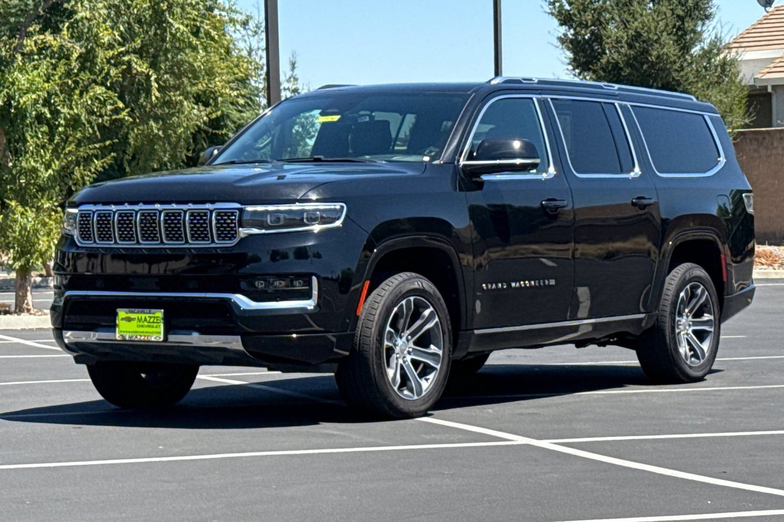 Used 2024 Jeep Grand Wagoneer L 4WD image 16