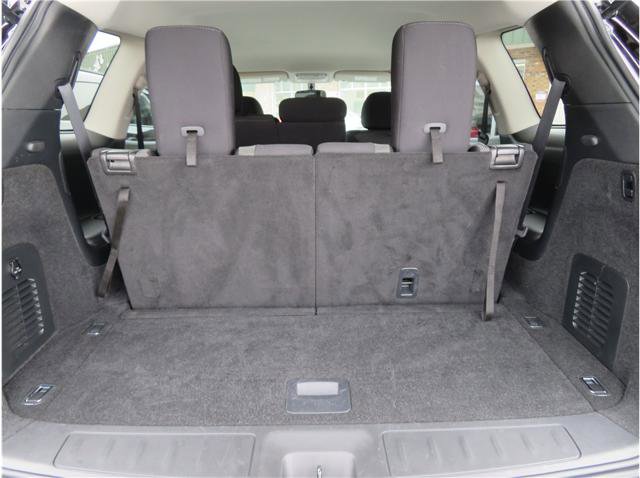 Used 2020 Nissan Pathfinder S AWD/4WD image 15