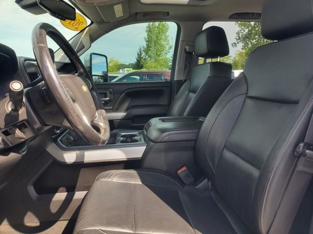 Used 2018 Chevrolet Silverado 2500 LTZ w/ Custom Sport Edition AWD/4WD image 5