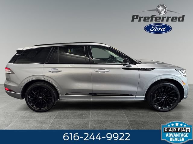 Used 2023 Lincoln Aviator Reserve w/ Jet Package AWD/4WD image 8