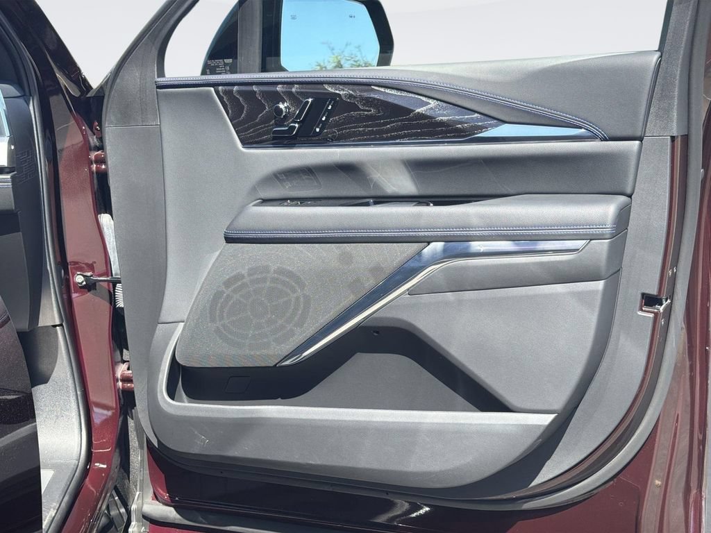 Used 2026 Cadillac Escalade IQ Sport 1 AWD/4WD image 33