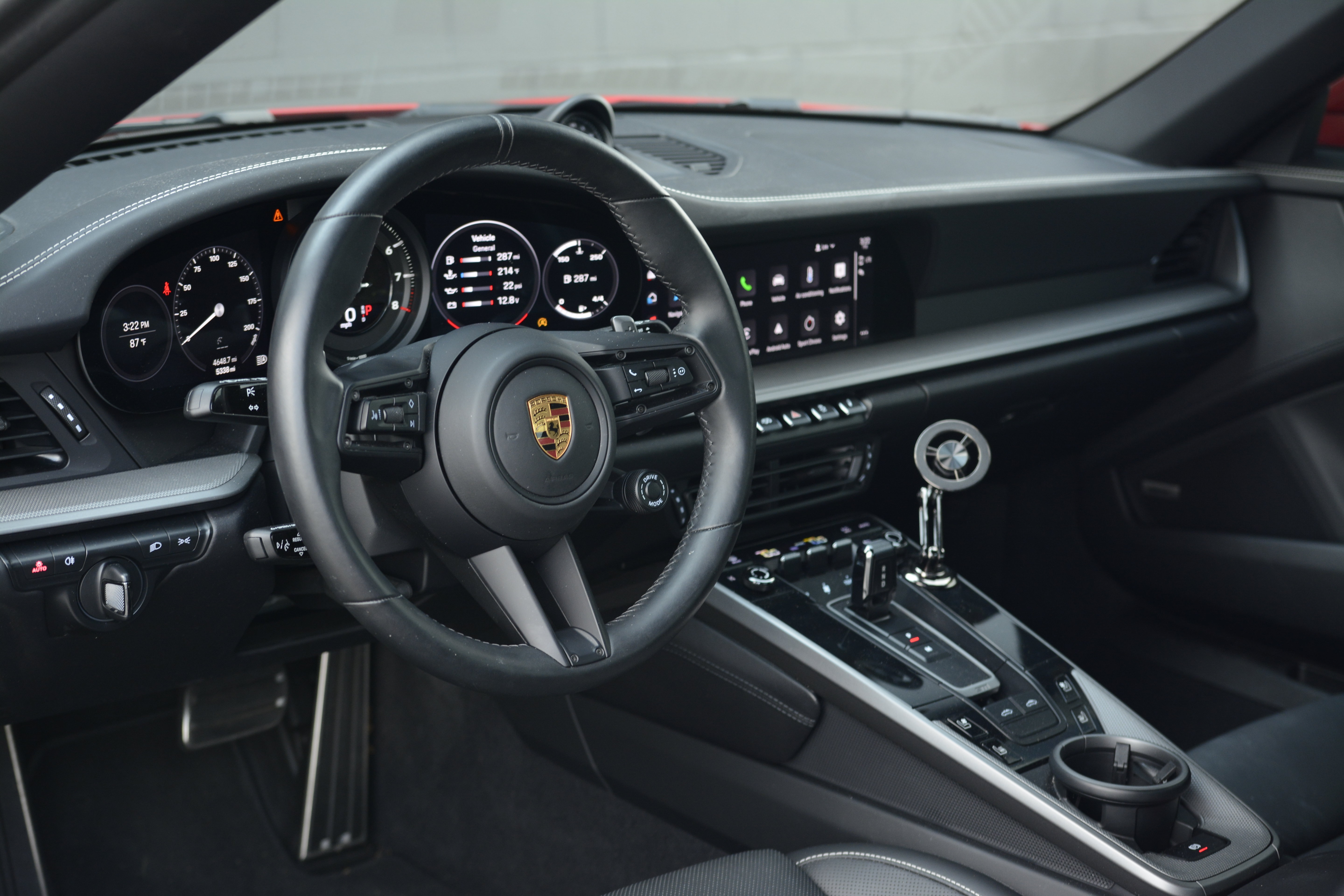 Certified 2022 Porsche 911 Targa 4S AWD/4WD image 4