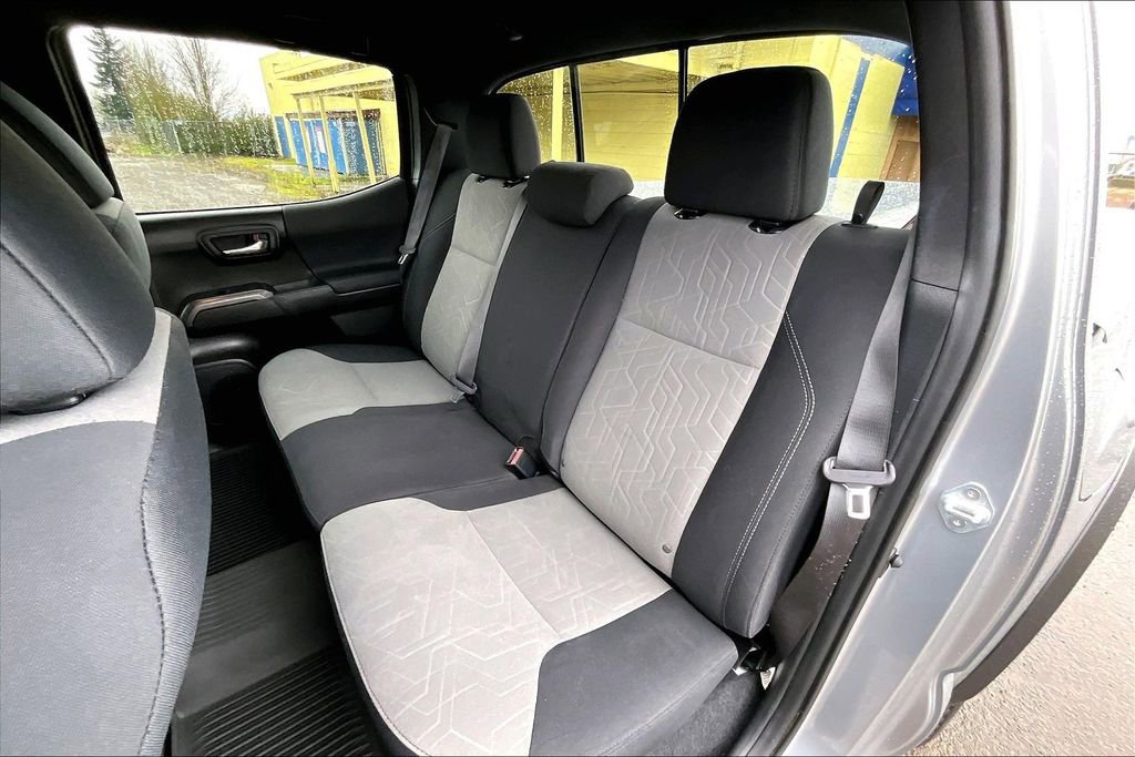 Used 2021 Toyota Tacoma TRD Off-Road w/ Technology Package image 22