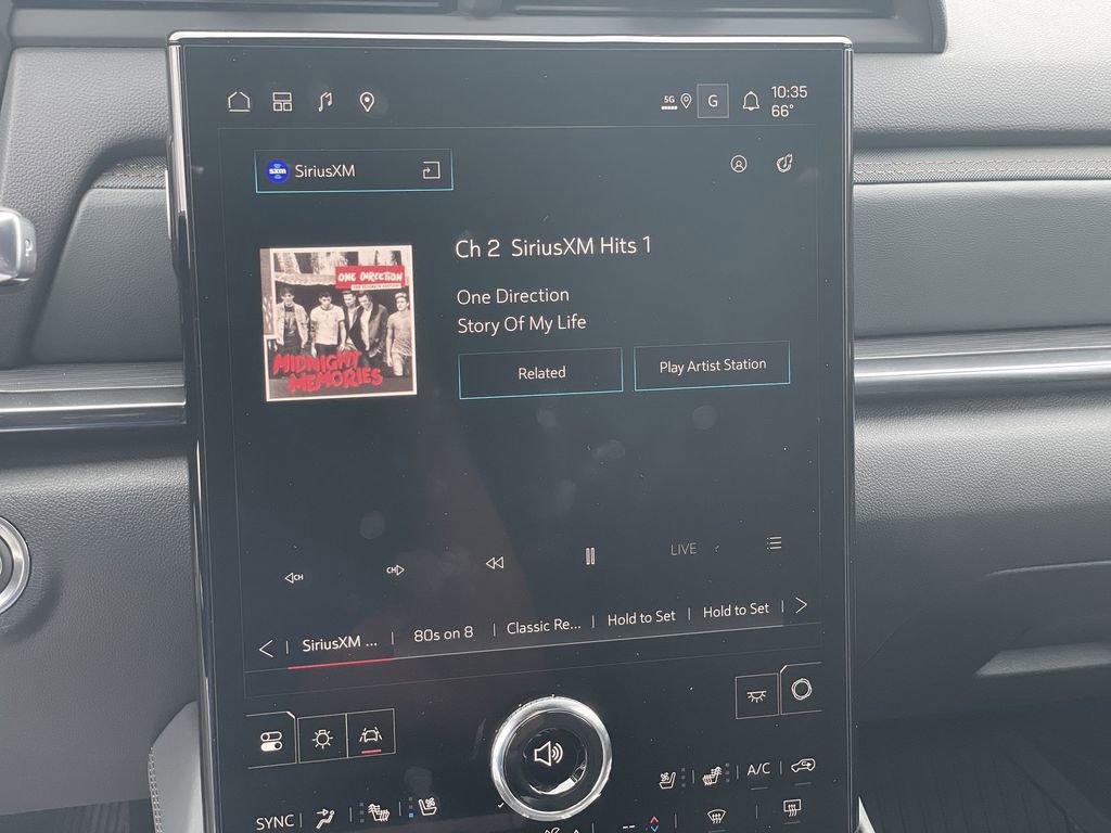 New 2026 GMC Terrain AT4 w/ Convenience Package III image 19