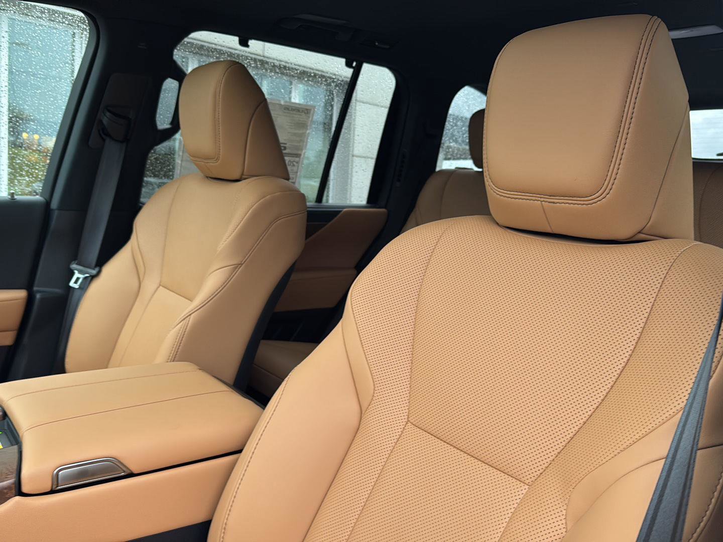 New 2026 Lexus LX 700h Luxury image 26