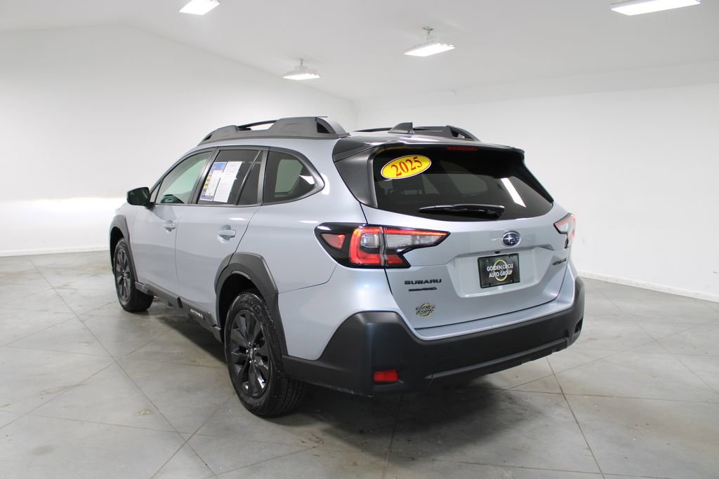 Used 2025 Subaru Outback Onyx Edition AWD/4WD image 7