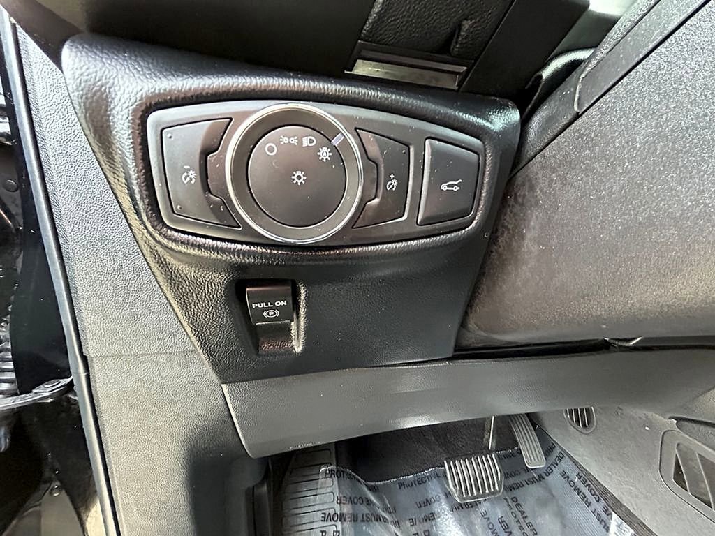 Used 2017 Lincoln MKX Select w/ Select Plus Package AWD/4WD image 18