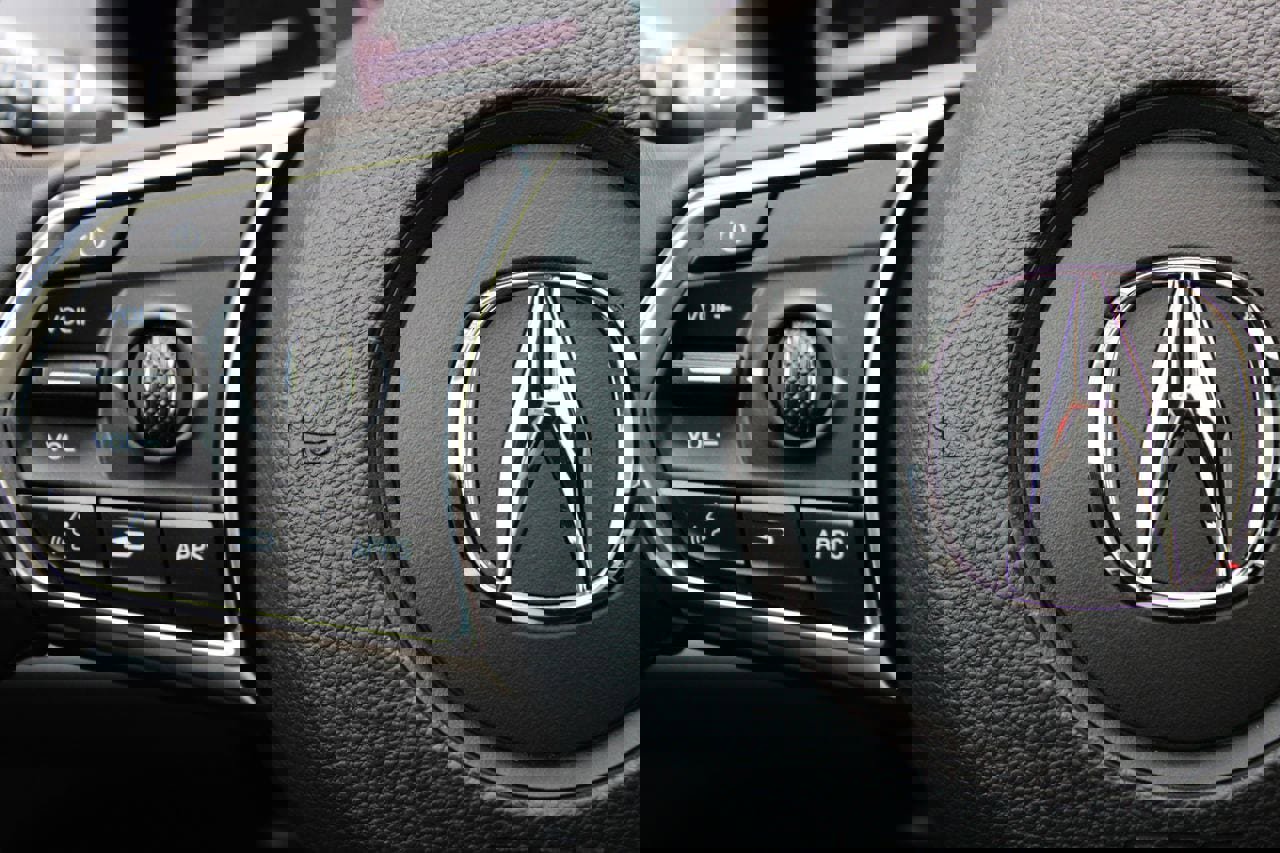 Used 2025 Acura RDX SH-AWD image 34