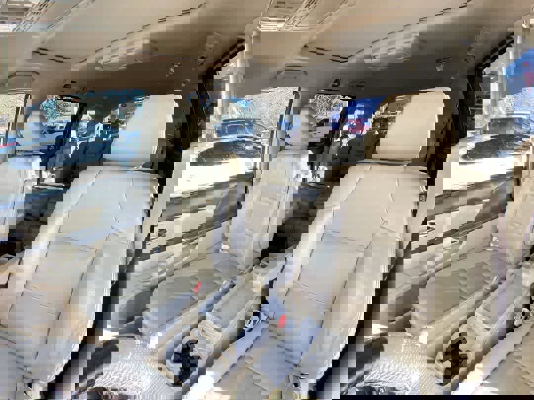 Used 2016 Honda Odyssey Touring image 7