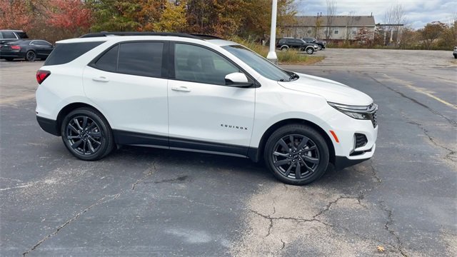 Certified 2022 Chevrolet Equinox RS image 9