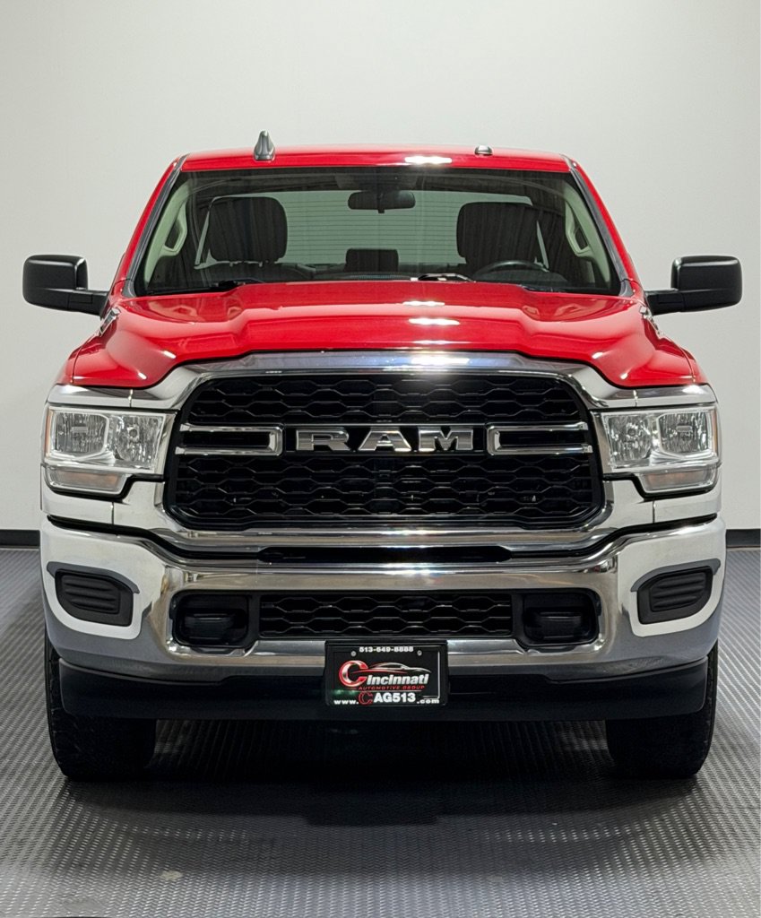 Used 2019 RAM 2500 Tradesman w/ Chrome Appearance Group AWD/4WD image 3