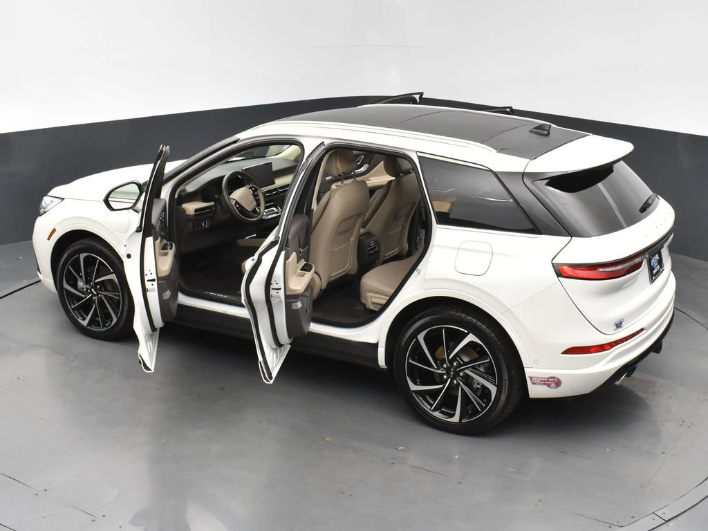 Used 2024 Lincoln Corsair Grand Touring w/ Equipment Group 302A image 33