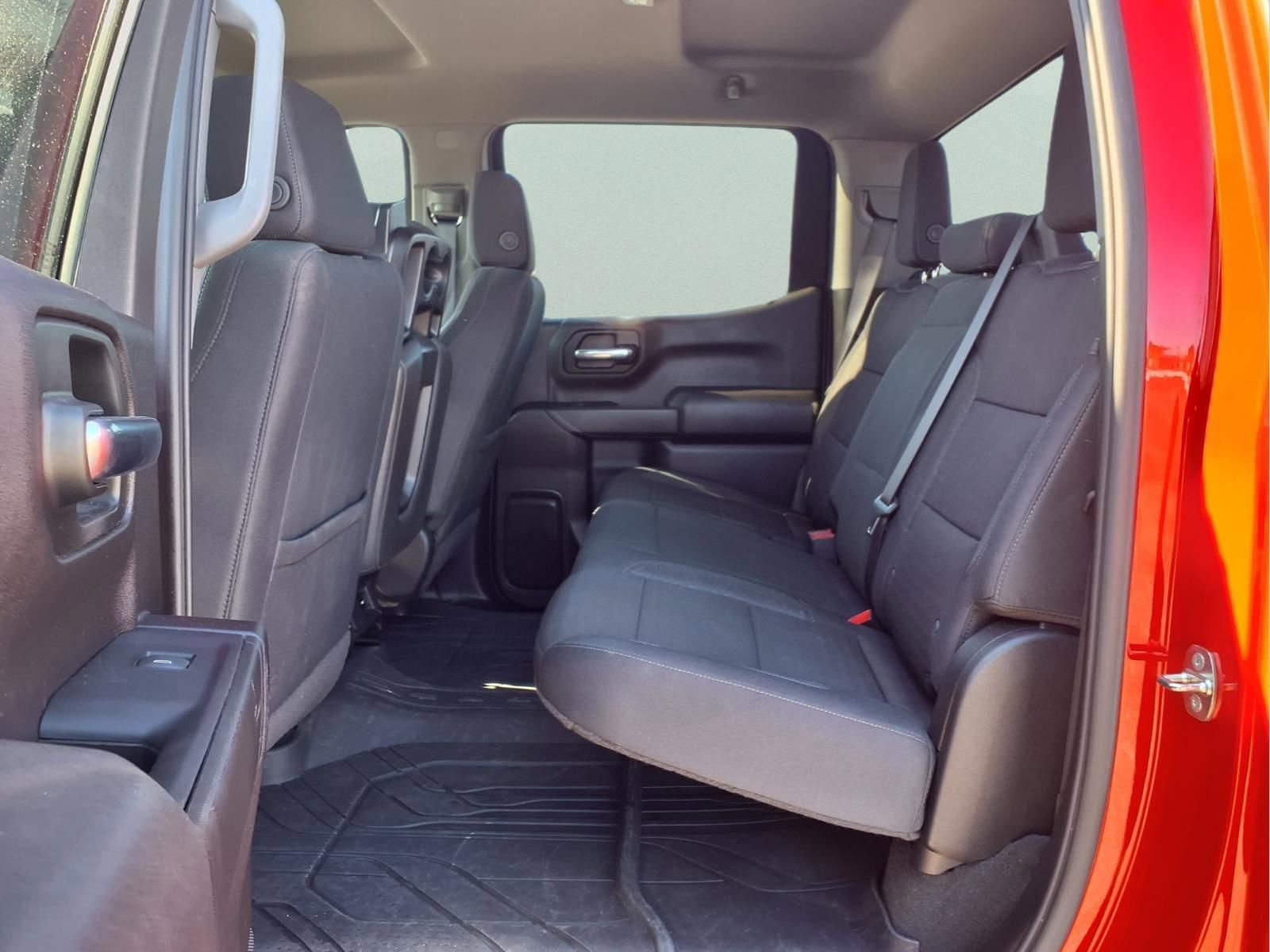 Used 2024 Chevrolet Silverado 1500 Custom Trail Boss w/ Dark Appearance Package image 25