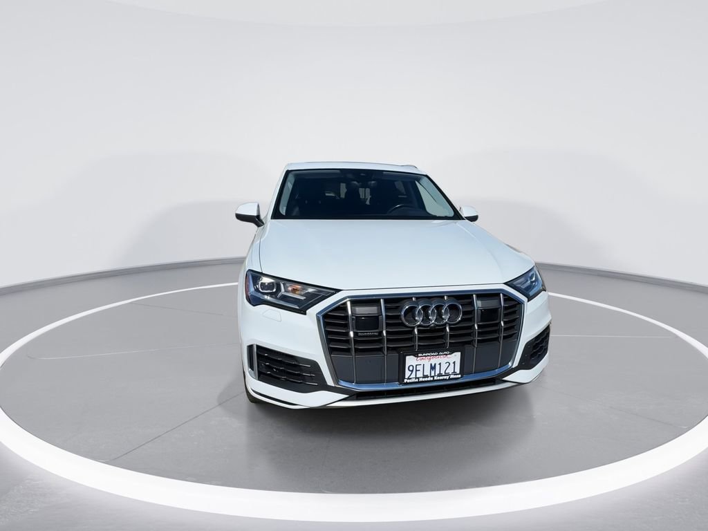 Used 2023 Audi Q7 3.0T Prestige image 2