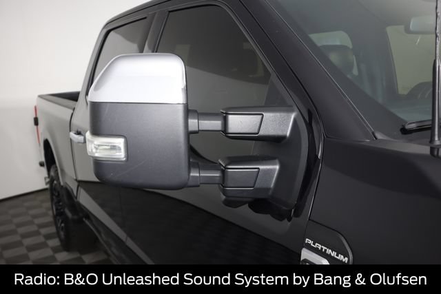 Used 2024 Ford F250 Platinum w/ FX4 Off-Road Package AWD/4WD image 19