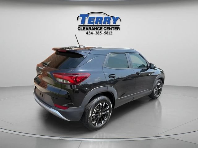 Used 2022 Chevrolet TrailBlazer LT w/ LPO, Blackout Package FWD image 5