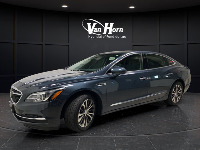 Used 2019 Buick LaCrosse Essence FWD image 3