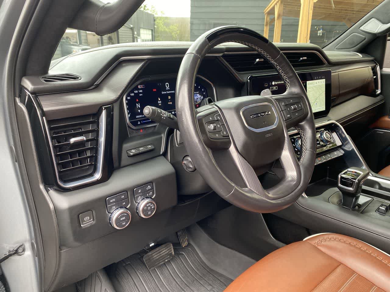 Used 2024 GMC Sierra 1500 Denali Ultimate AWD/4WD image 2