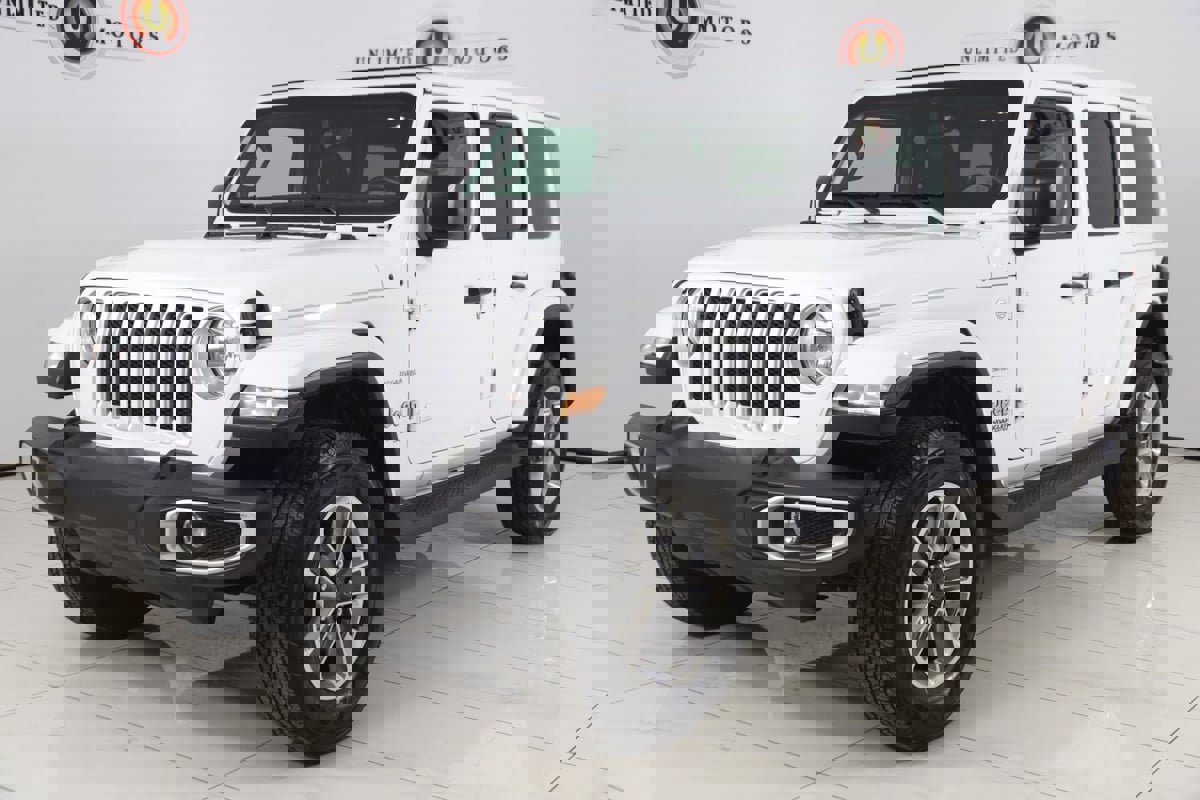 Used 2022 Jeep Wrangler Unlimited Sahara w/ Cold Weather Group image 5