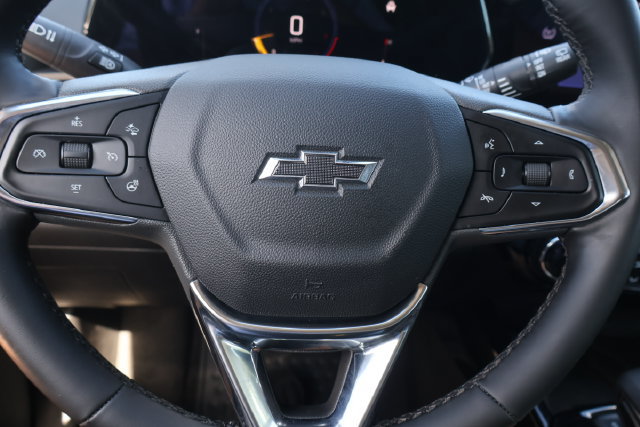 Used 2025 Chevrolet Trax ACTIV w/ Sunroof Package FWD image 21