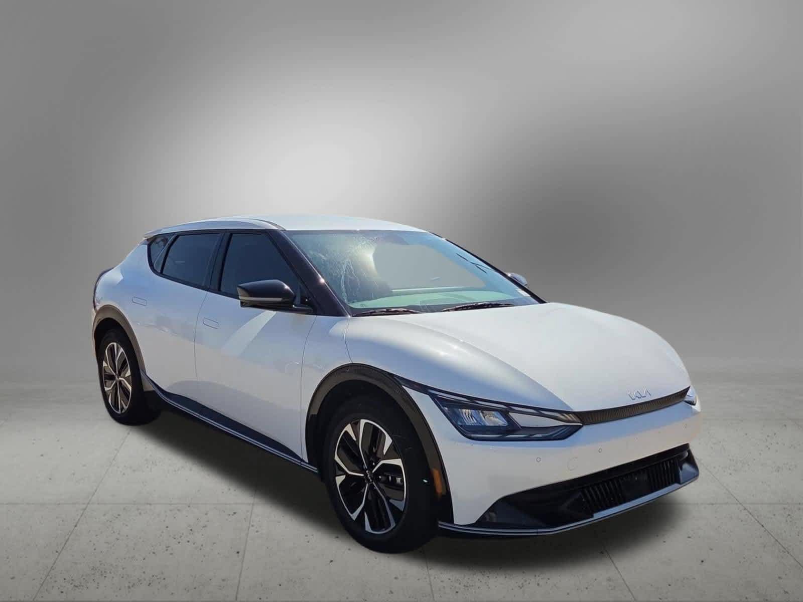 Certified 2022 Kia EV6 Wind RWD image 8