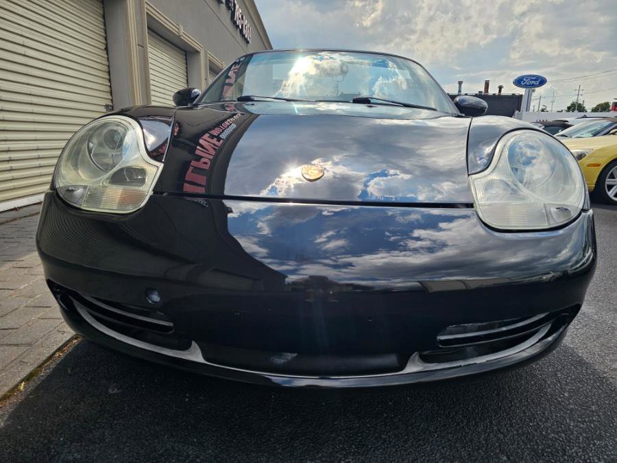 Used 2001 Porsche 911 Carrera image 2
