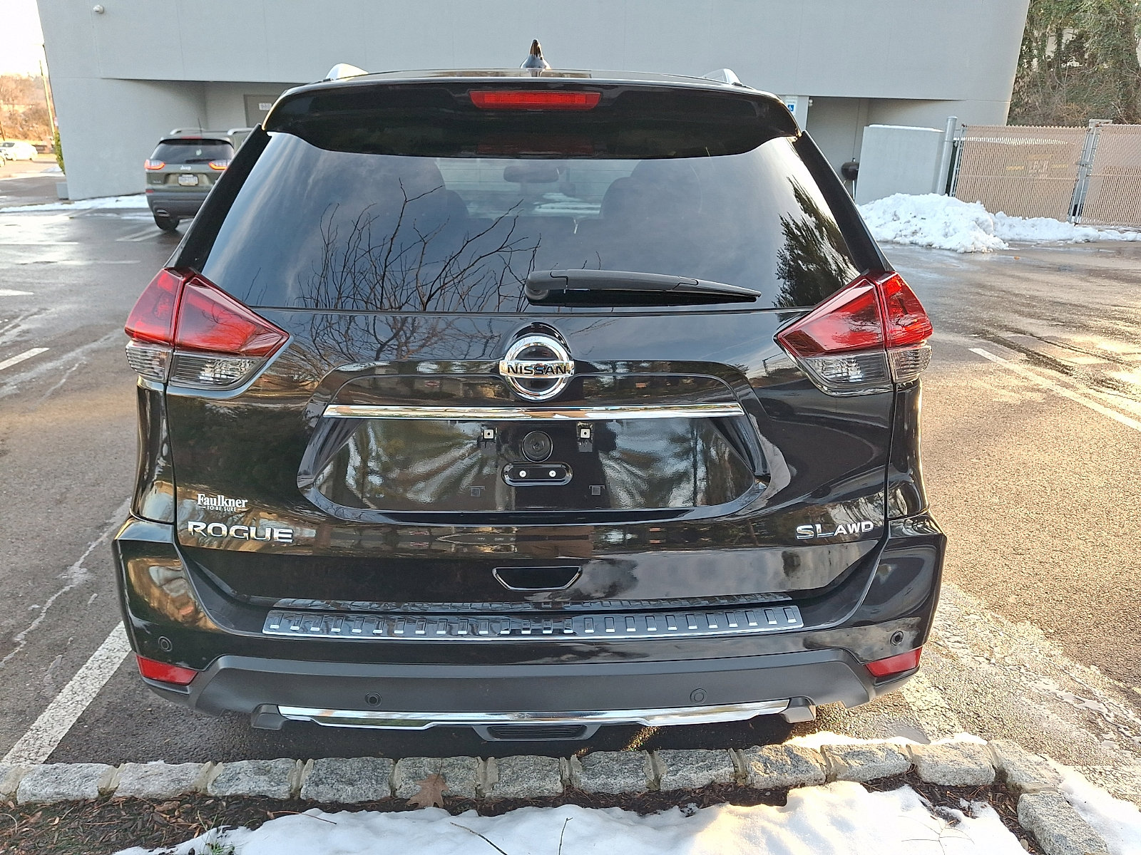 Certified 2019 Nissan Rogue SL w/ Premium Package image 6