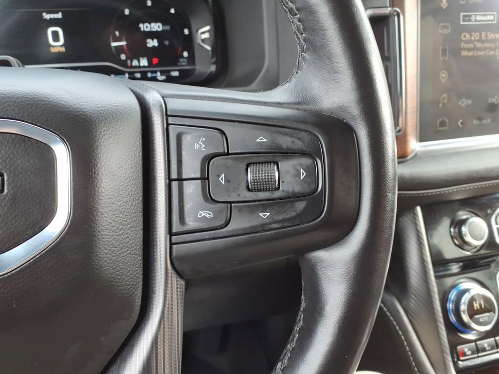 Used 2023 GMC Yukon XL Denali Ultimate image 17