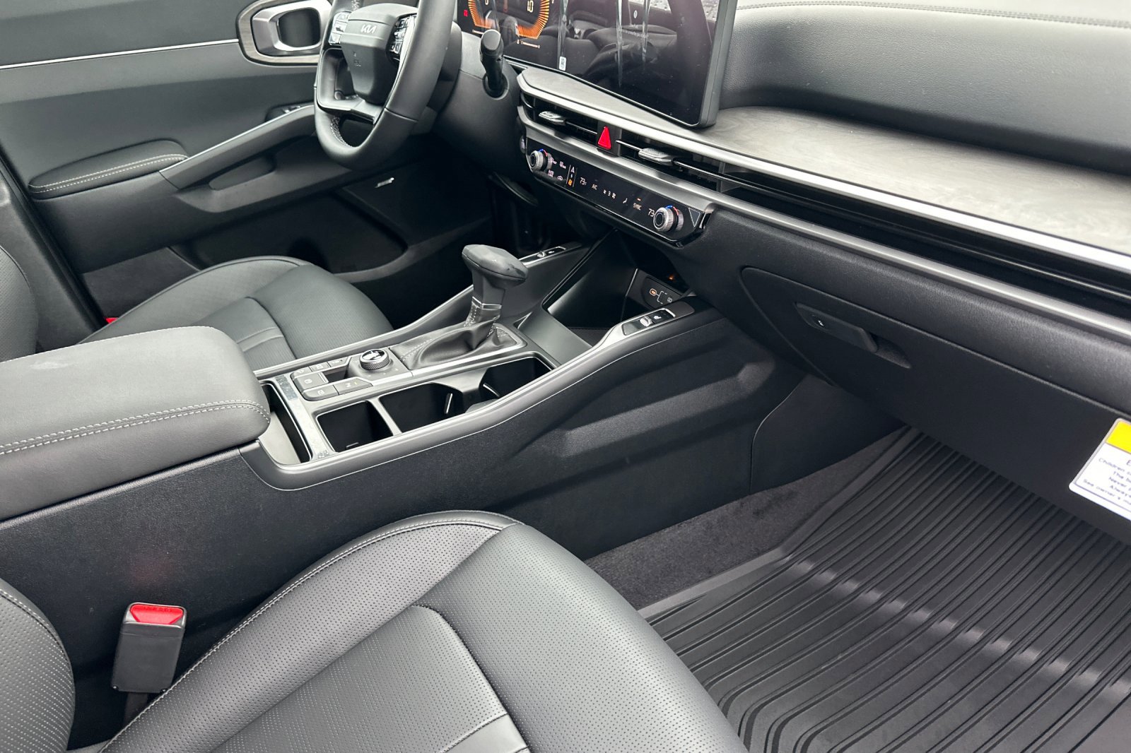 New 2026 Kia Sorento X-Line EX image 18