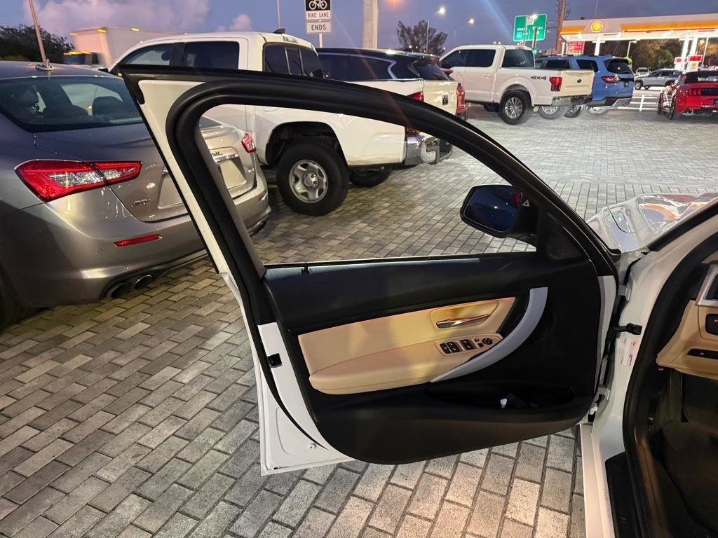 Used 2018 BMW 320i 320i Sedan South Africa image 9