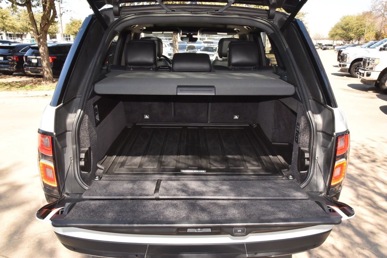 Used 2019 Land Rover Range Rover Supercharged image 35