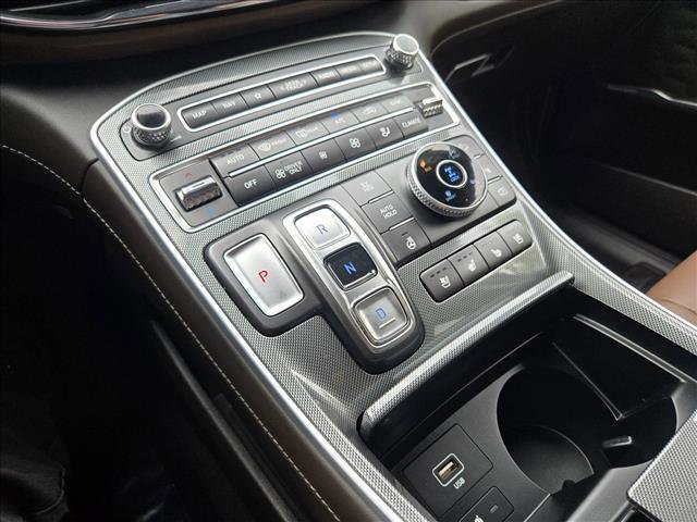 Used 2022 Hyundai Santa Fe Limited image 13