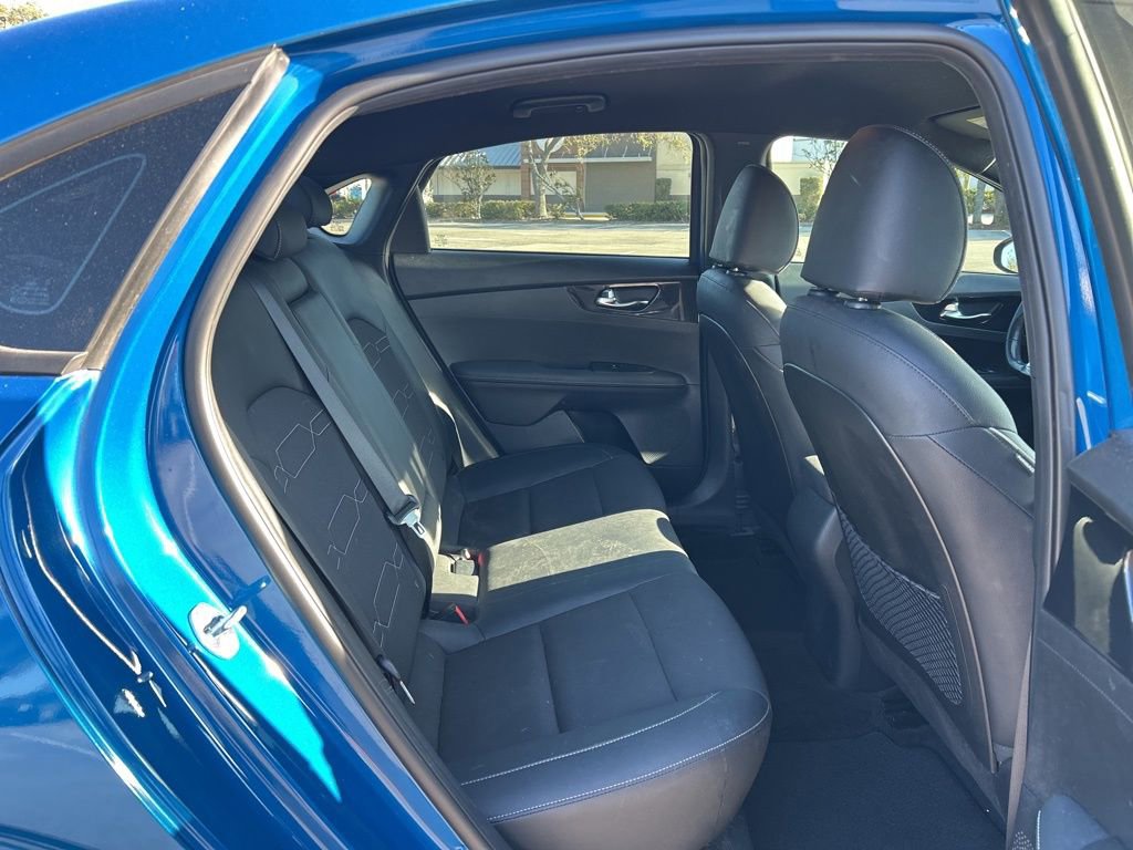 Used 2023 Kia Forte GT-Line image 45